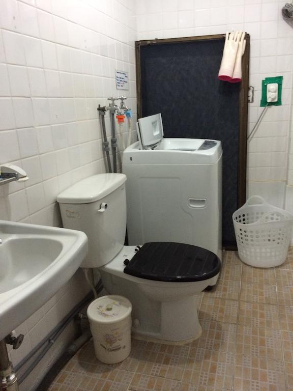 Backpackers In Jeju City Center Exterior photo