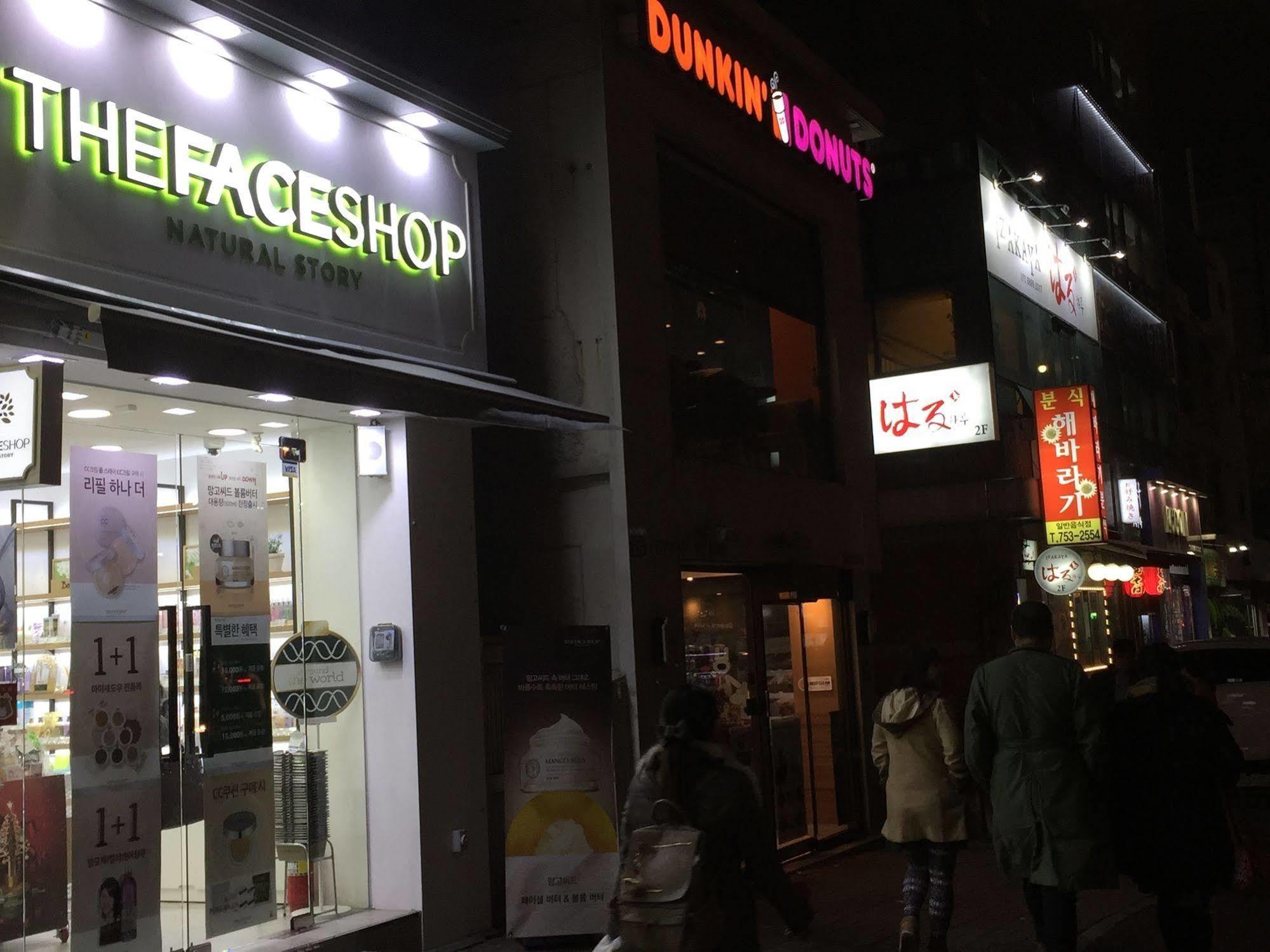 Backpackers In Jeju City Center Exterior photo